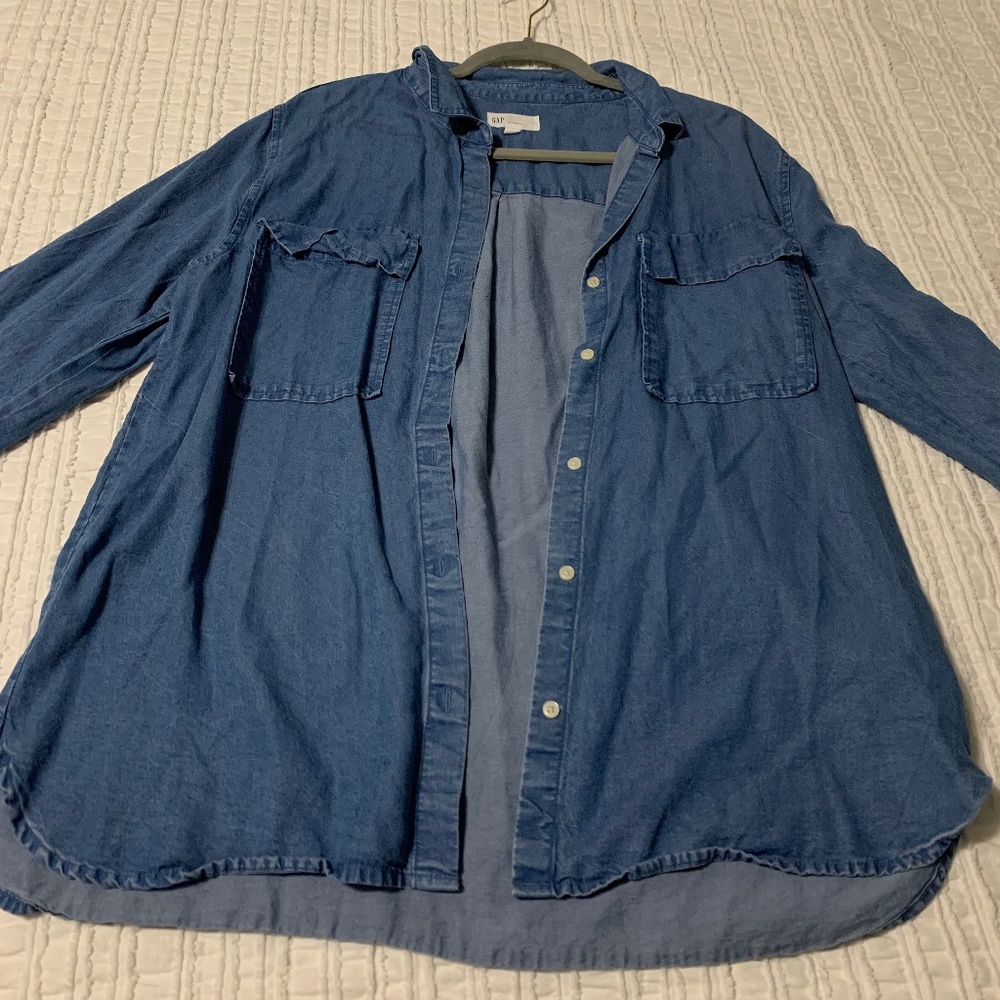 GAP Blue Button Down Shirt